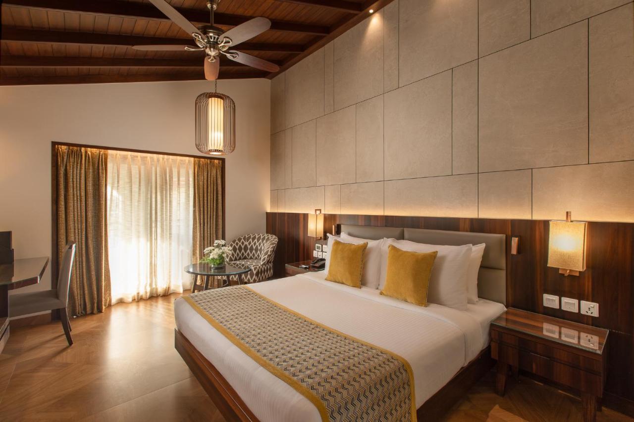 Utorda Kenilworth Resort & Spa, Goa מראה חיצוני תמונה