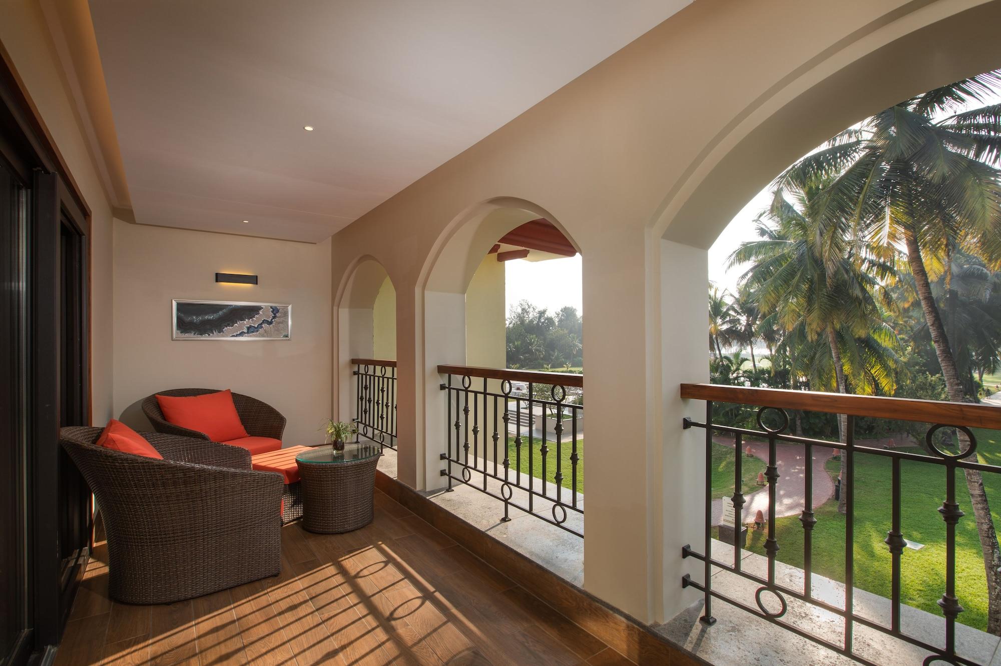 Utorda Kenilworth Resort & Spa, Goa מראה חיצוני תמונה