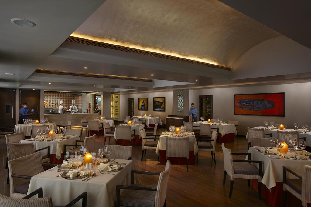 Utorda Kenilworth Resort & Spa, Goa מראה חיצוני תמונה